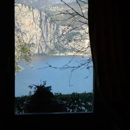 By Interhome Apartament Brenzone sul Garda